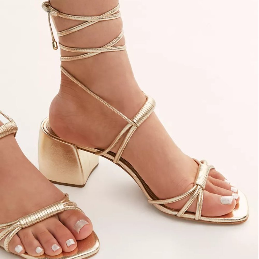 Vicenza Love Struck Heels, size 8